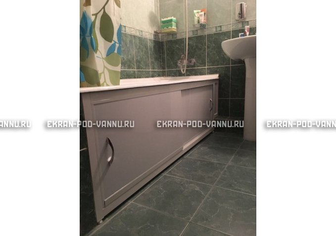 Экран  EUROPLEX Роликс белый с вставкой – купить по цене 10400 руб. в интернет-магазине в городе Курск картинка 2