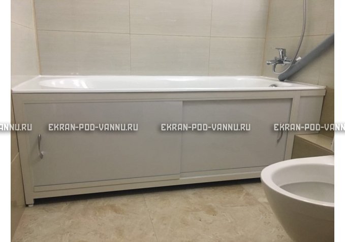 Экран  EUROPLEX Роликс белый с вставкой – купить по цене 10400 руб. в интернет-магазине в городе Курск картинка 4